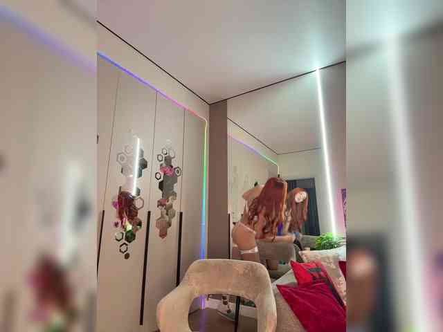 VictoriaBix webcam