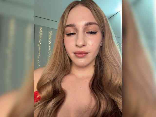 VictoriaBix webcam