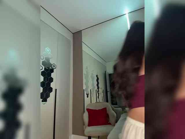 VictoriaBix webcam