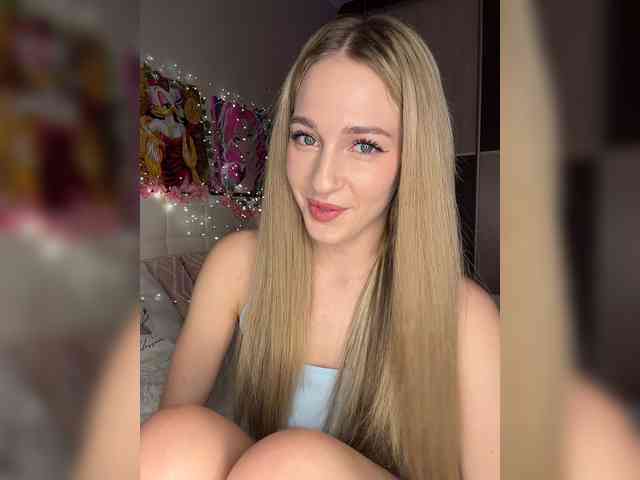 VictoriaBix webcam