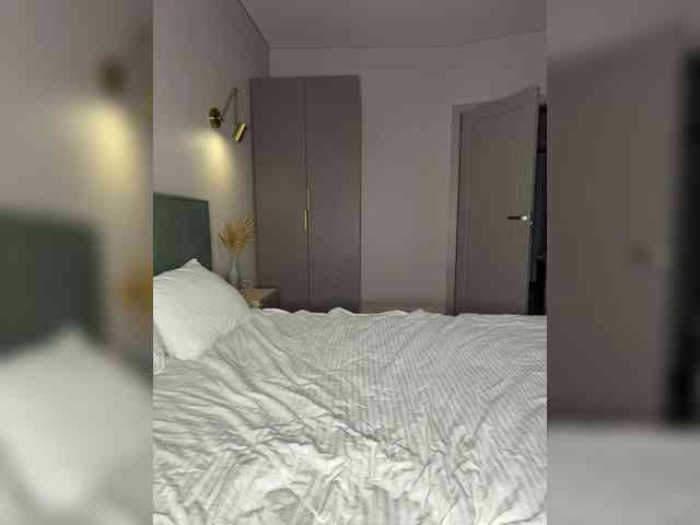 VictoriaBix webcam