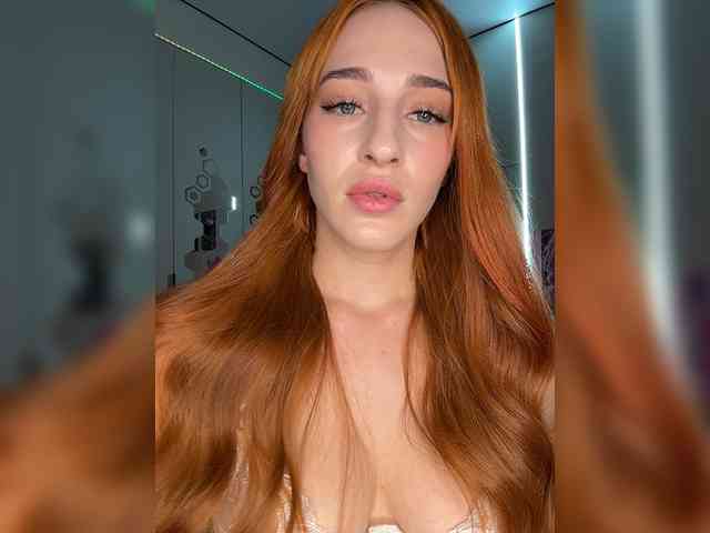VictoriaBix webcam