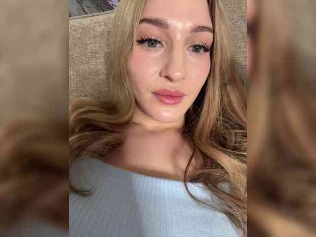 VictoriaBix webcam