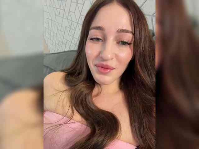 VictoriaBix webcam