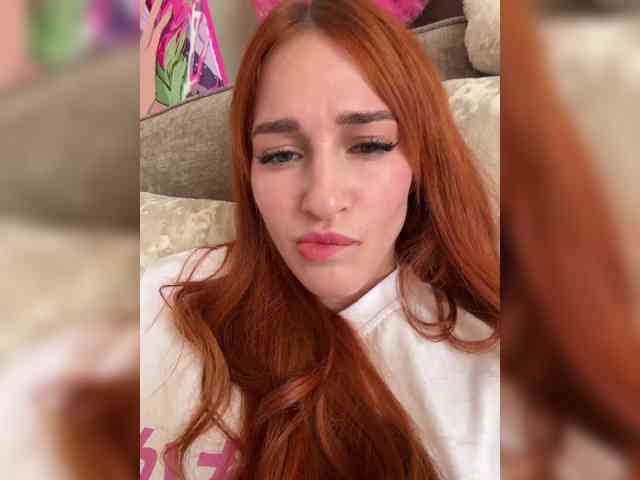 VictoriaBix webcam