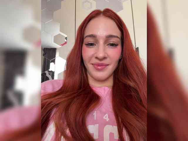 VictoriaBix webcam