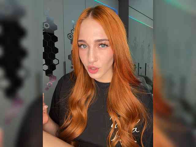 VictoriaBix webcam