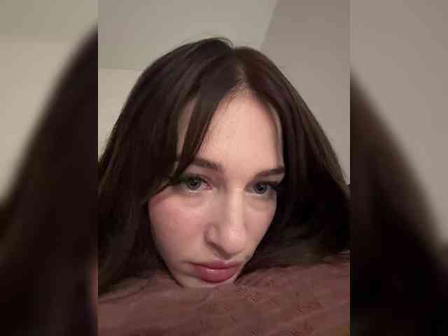 VictoriaBix webcam