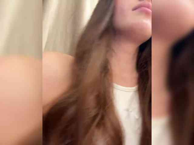 VictoriaBix webcam