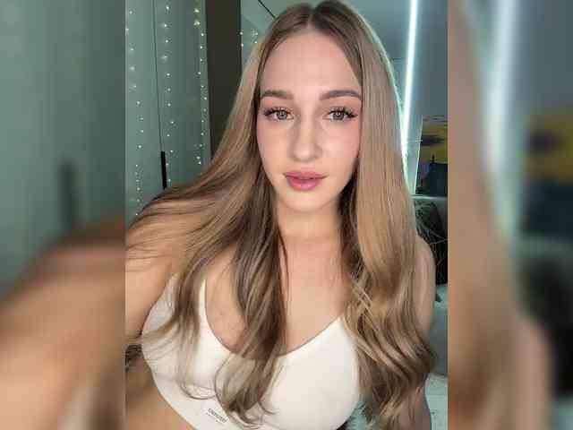 VictoriaBix webcam