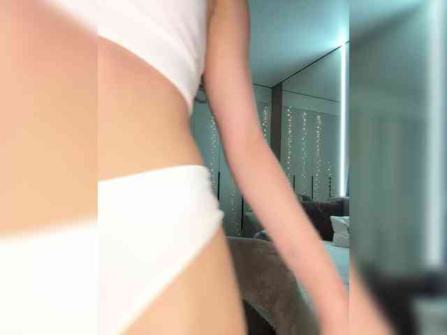 VictoriaBix webcam