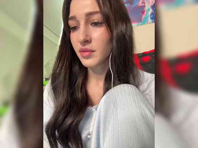 VictoriaBix webcam