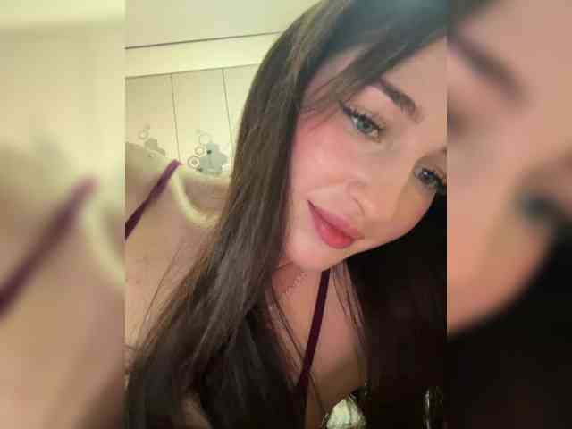 VictoriaBix webcam