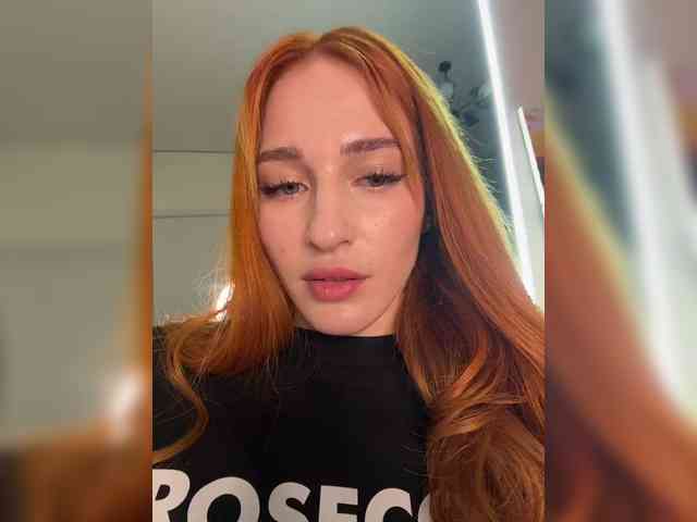 VictoriaBix webcam