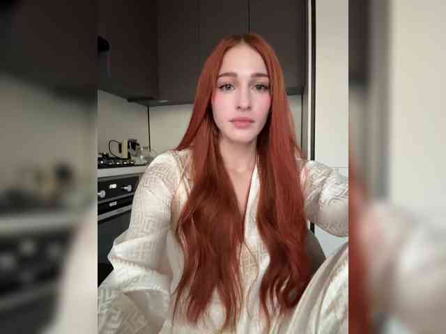 VictoriaBix webcam