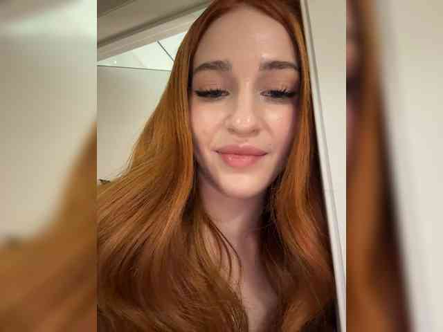 VictoriaBix webcam