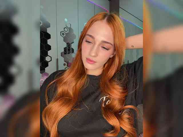 VictoriaBix webcam