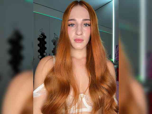 VictoriaBix webcam