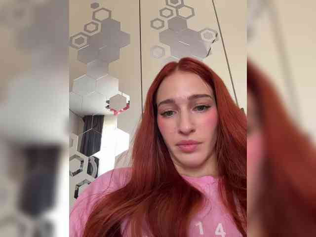 VictoriaBix webcam