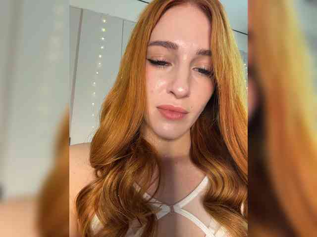 VictoriaBix webcam