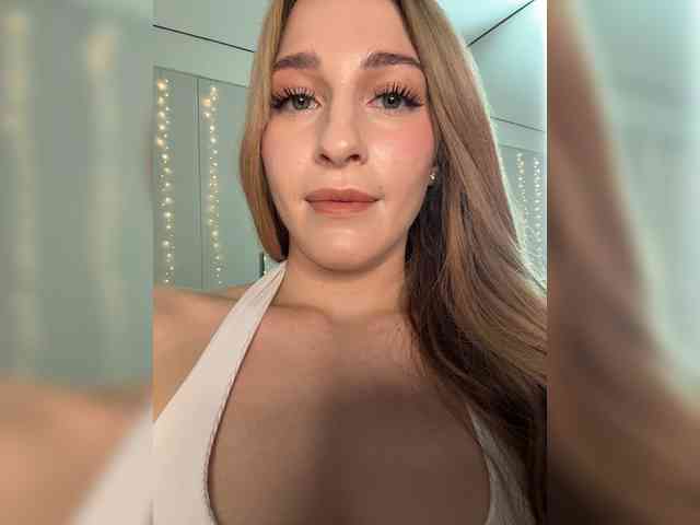 VictoriaBix webcam