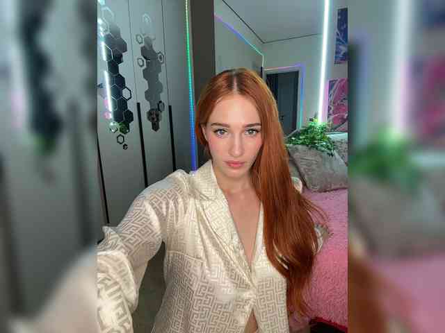 VictoriaBix webcam