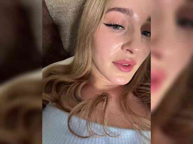 VictoriaBix webcam
