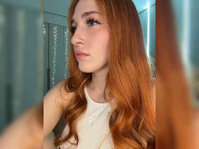 VictoriaBix webcam