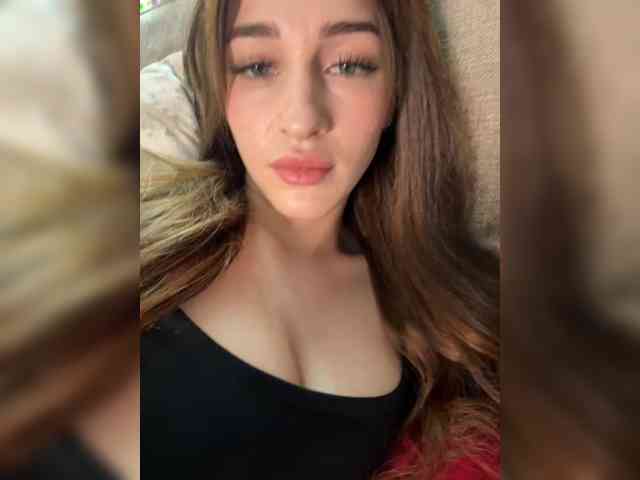 VictoriaBix webcam