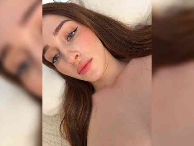 VictoriaBix webcam