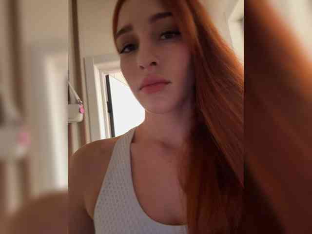 VictoriaBix webcam
