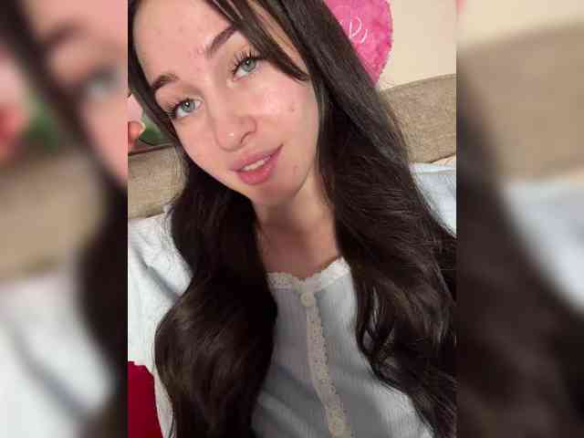 VictoriaBix webcam