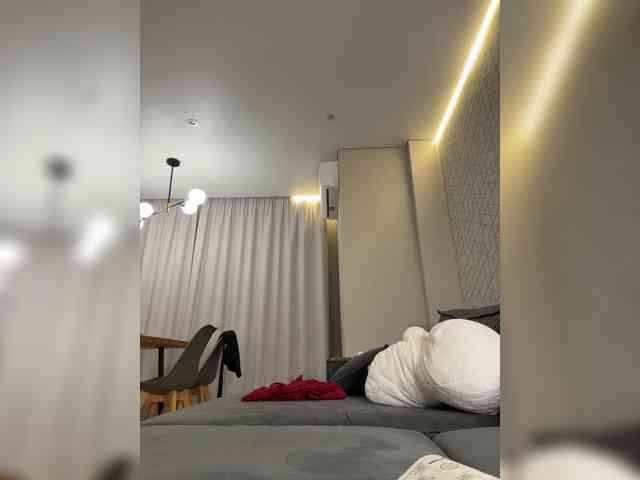 VictoriaBix webcam