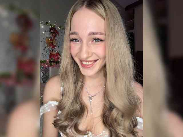 VictoriaBix webcam