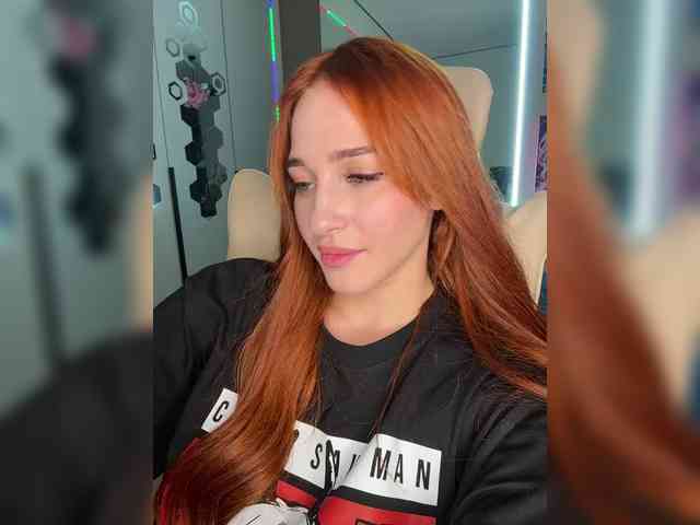 VictoriaBix webcam