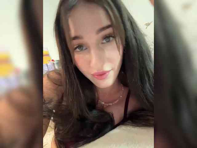 VictoriaBix webcam