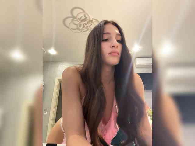 VictoriaBix webcam