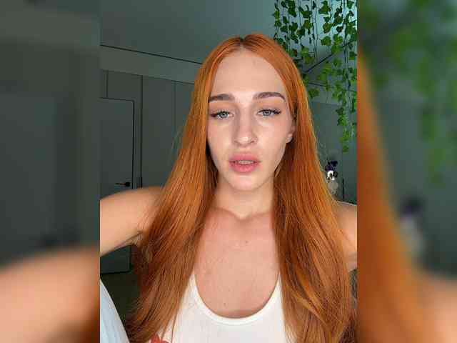 VictoriaBix webcam