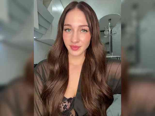 VictoriaBix webcam