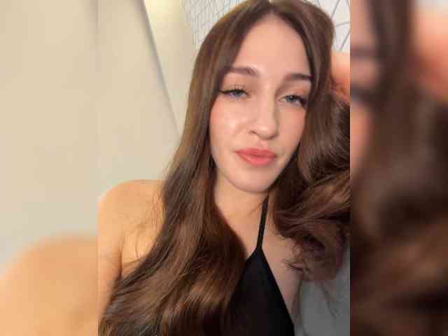 VictoriaBix webcam