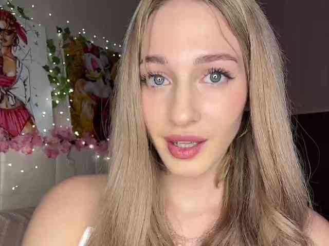 VictoriaBix webcam