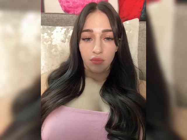 VictoriaBix webcam