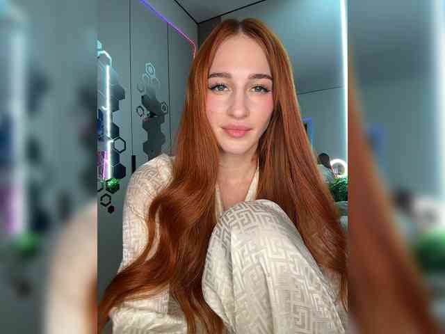VictoriaBix webcam