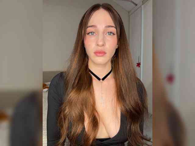 VictoriaBix webcam