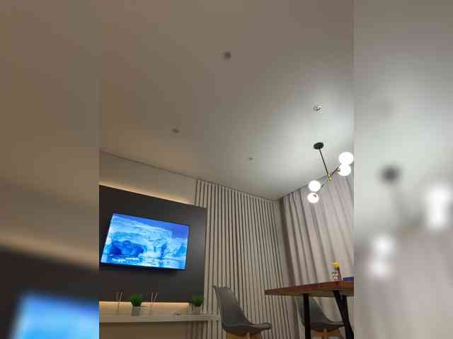 VictoriaBix webcam