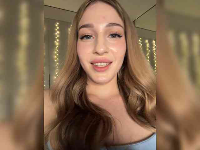VictoriaBix webcam