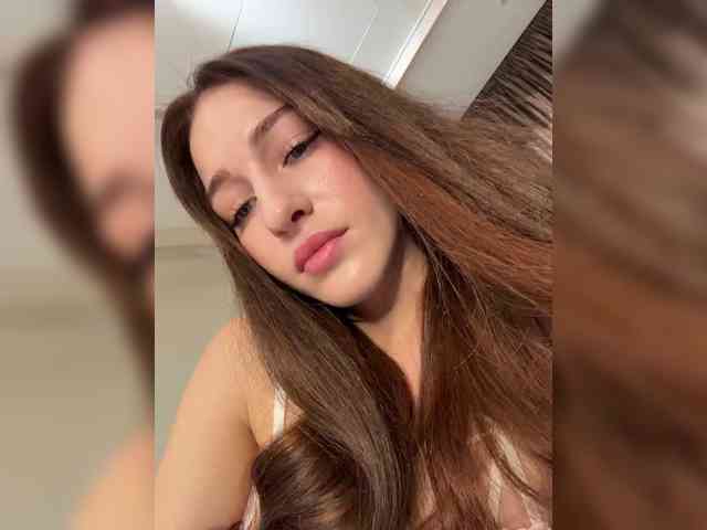 VictoriaBix webcam