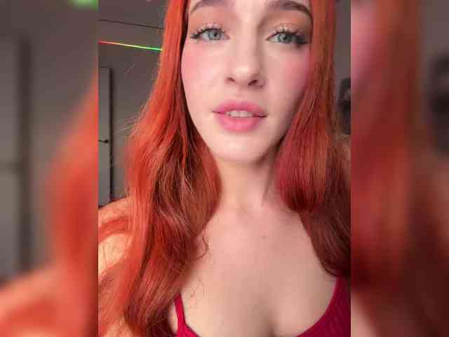 VictoriaBix webcam