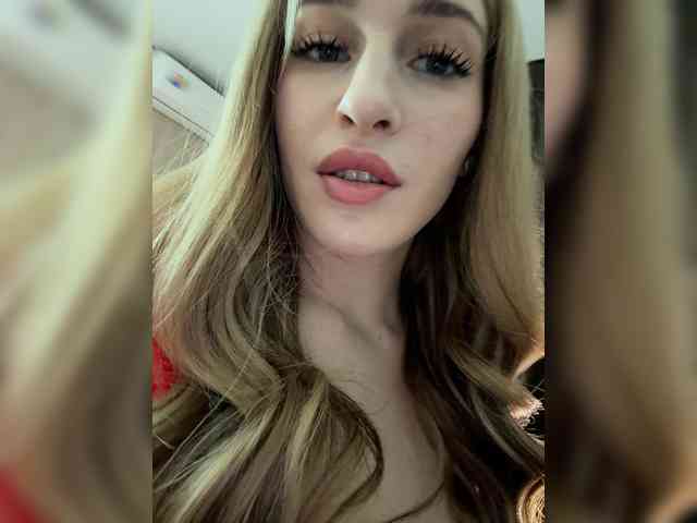 VictoriaBix webcam