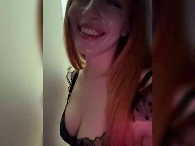 VictoriaBix webcam